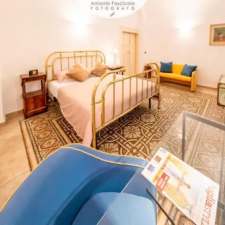 Antica Dimora Lombardi 1 Apartment Bari Exterior photo